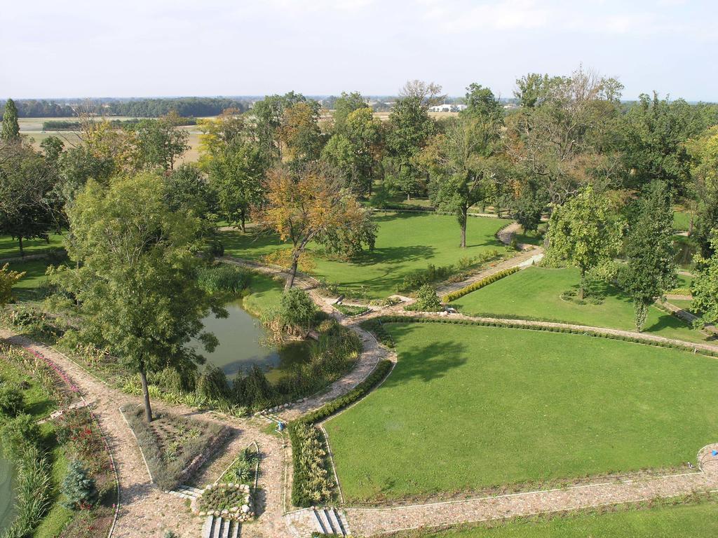 Hotel Sportwerk Tyniec Maly Esterno foto