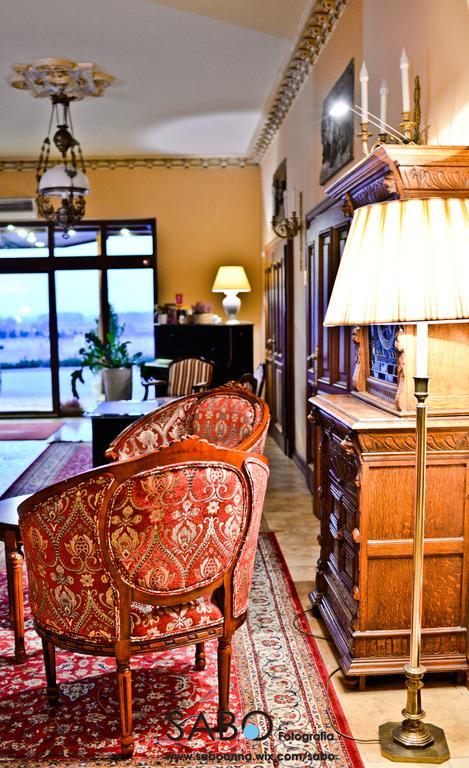 Hotel Sportwerk Tyniec Maly Esterno foto