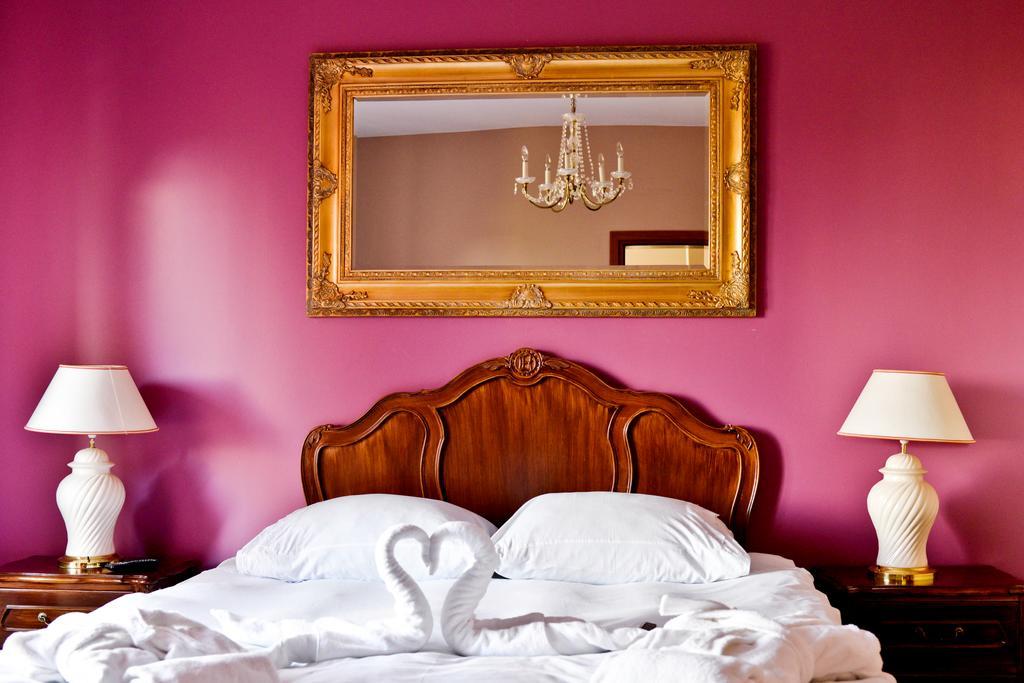 Hotel Sportwerk Tyniec Maly Esterno foto